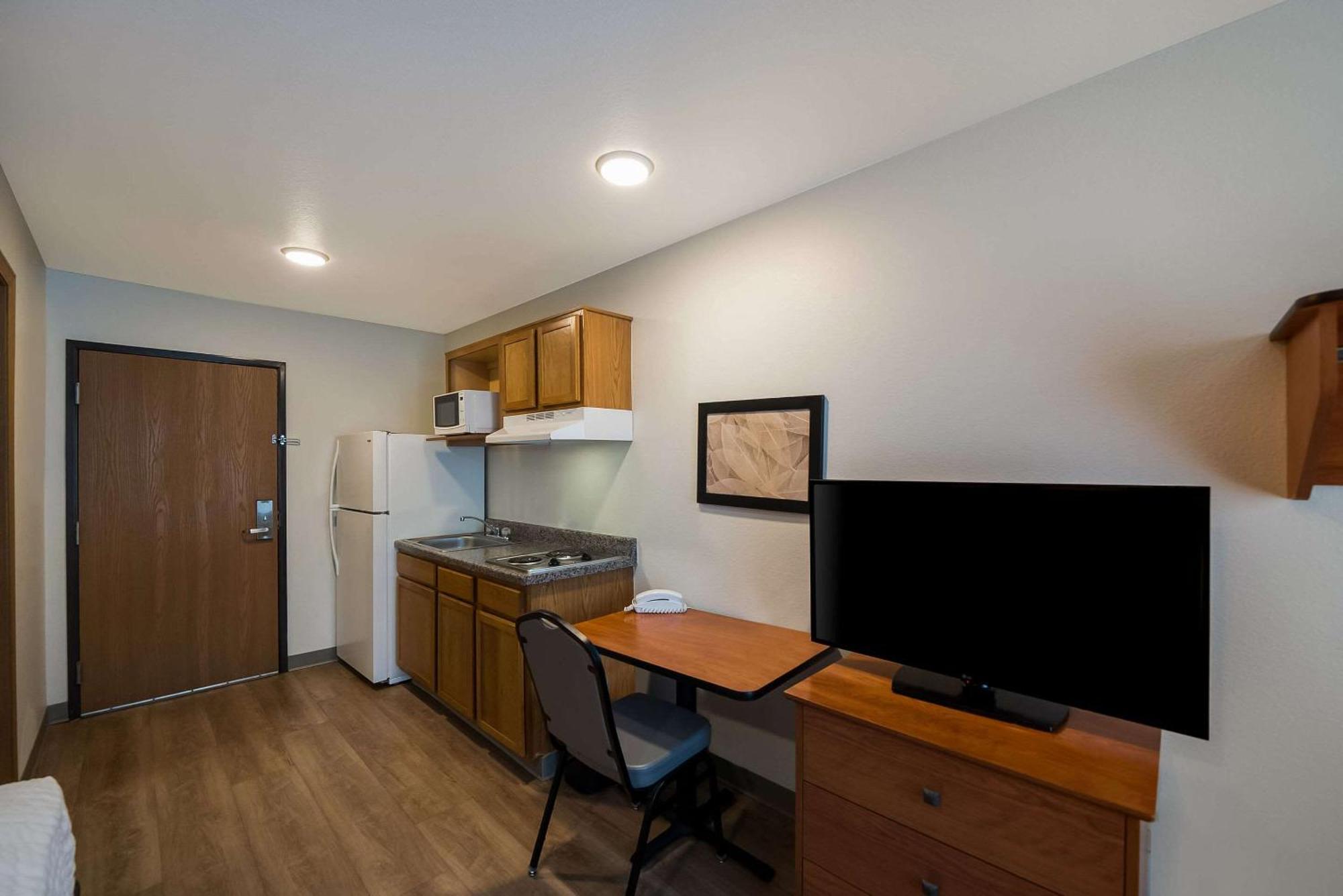 Woodspring Suites Fort Worth Fossil Creek エクステリア 写真