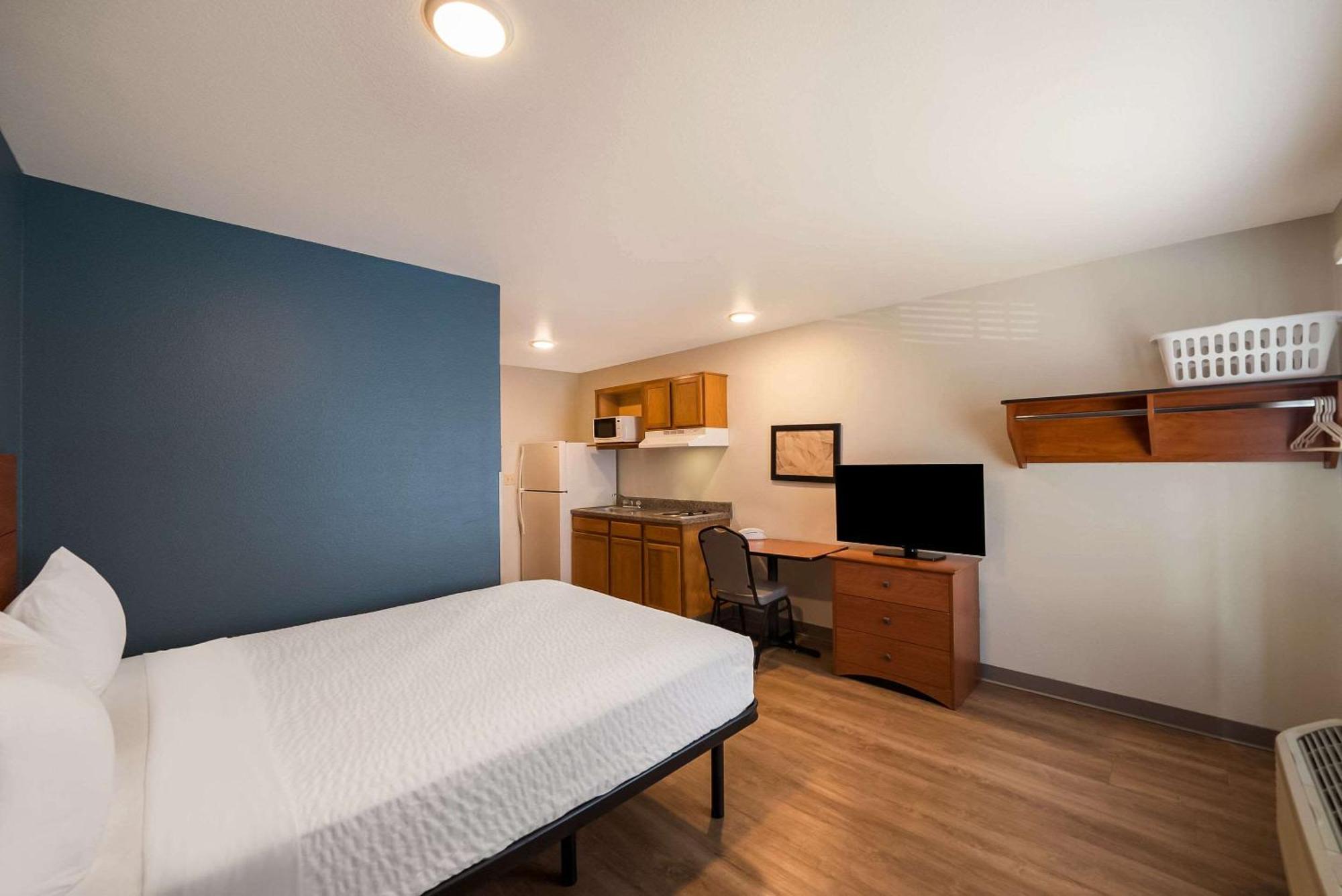 Woodspring Suites Fort Worth Fossil Creek エクステリア 写真