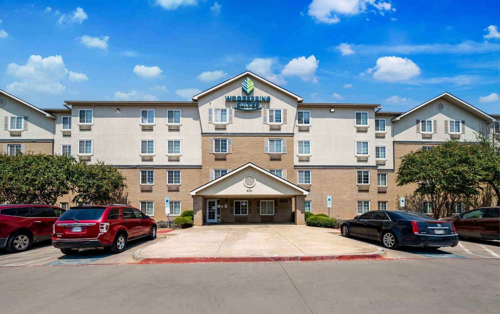 Woodspring Suites Fort Worth Fossil Creek エクステリア 写真